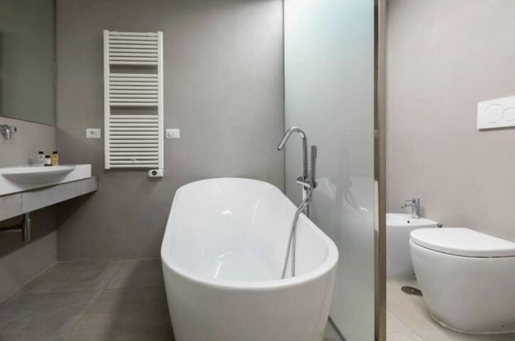 Croce Apartments โรม ภายนอก รูปภาพ